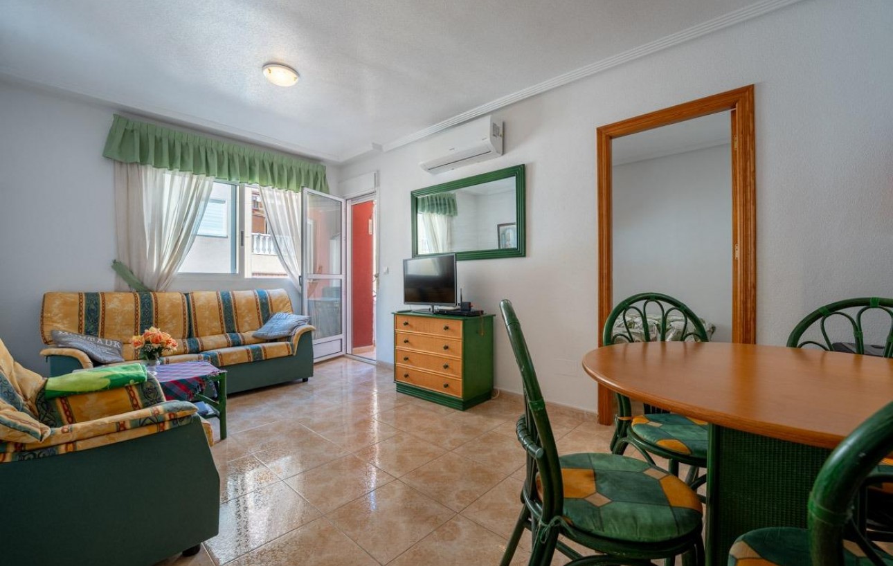 Resale - Piso - Torrevieja - Centro