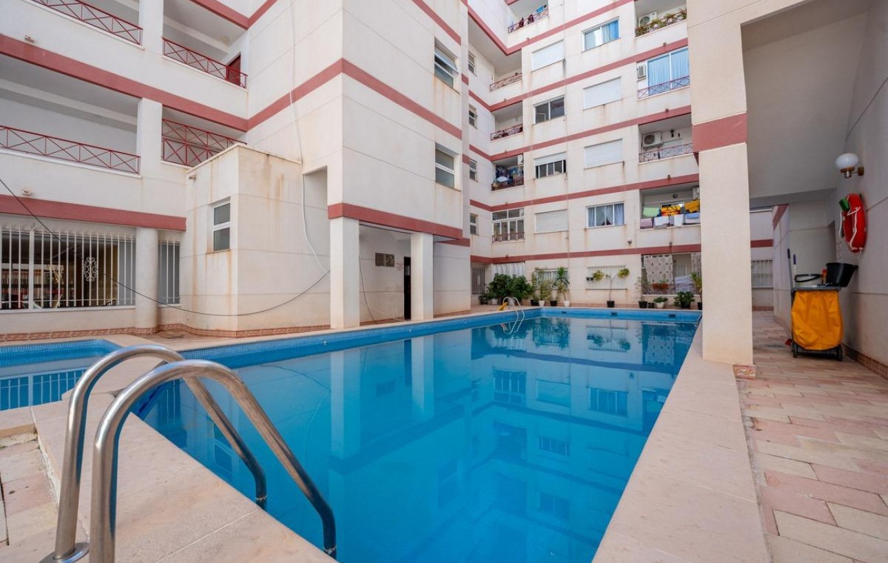 Resale - Piso - Torrevieja - Centro