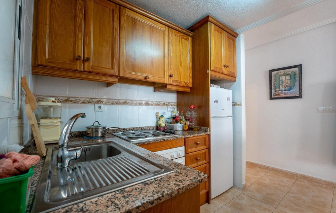 Resale - Piso - Torrevieja - Centro
