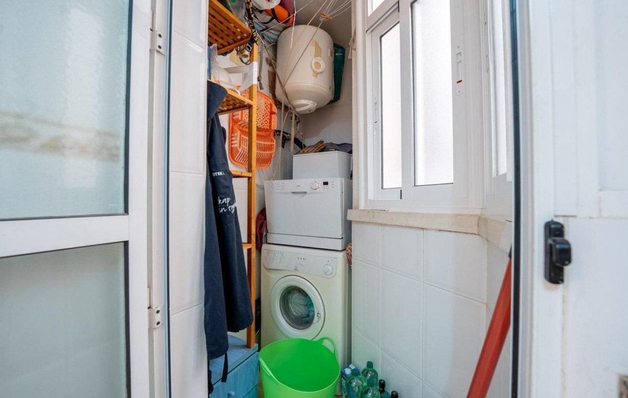 Resale - Piso - Torrevieja - Centro