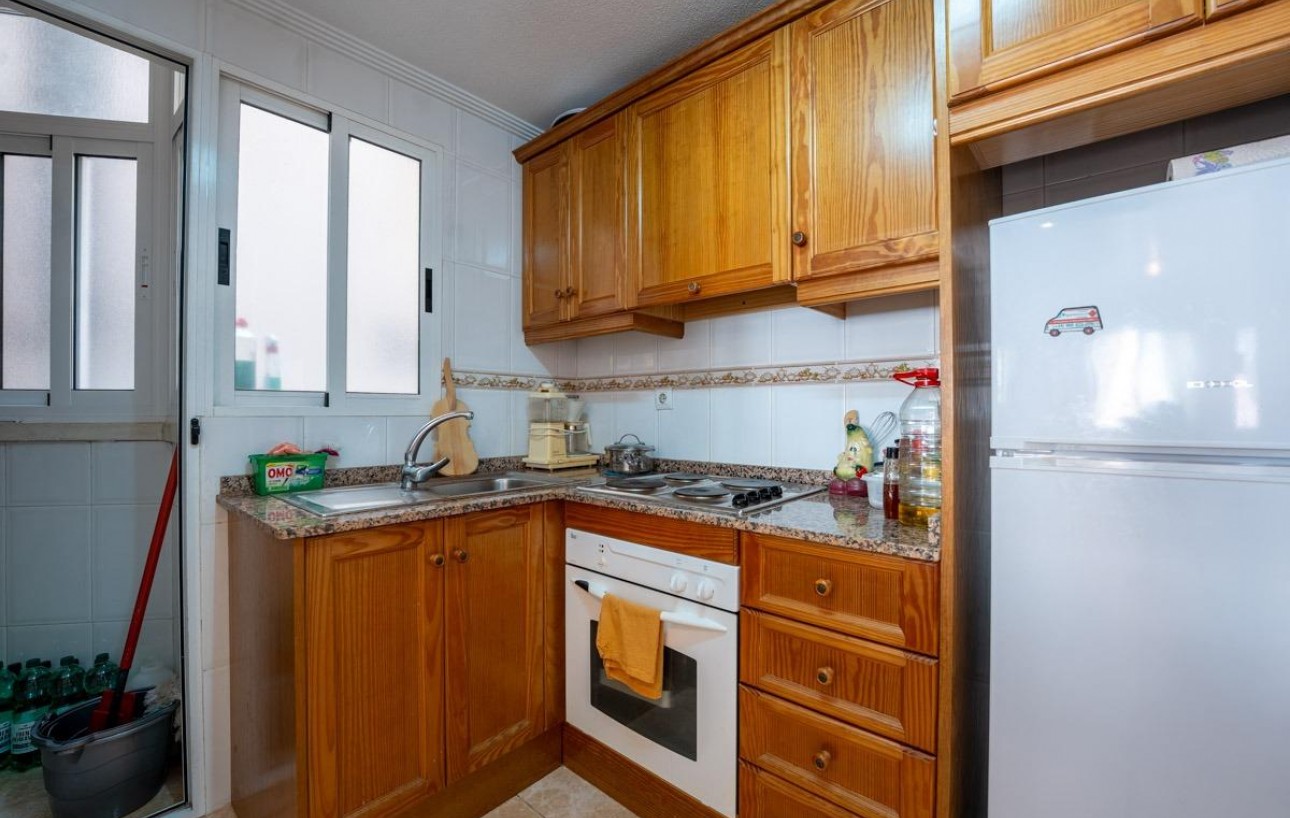 Resale - Piso - Torrevieja - Centro