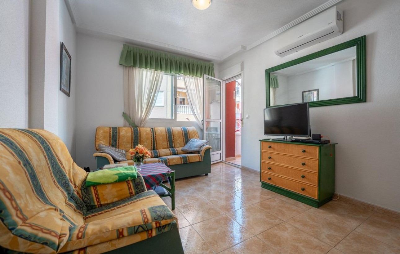 Resale - Piso - Torrevieja - Centro
