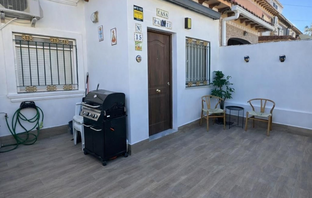 Venta - Bungalow - Torrevieja - Torretas