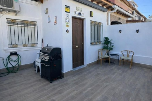 Venta - Bungalow - Torrevieja - Torretas