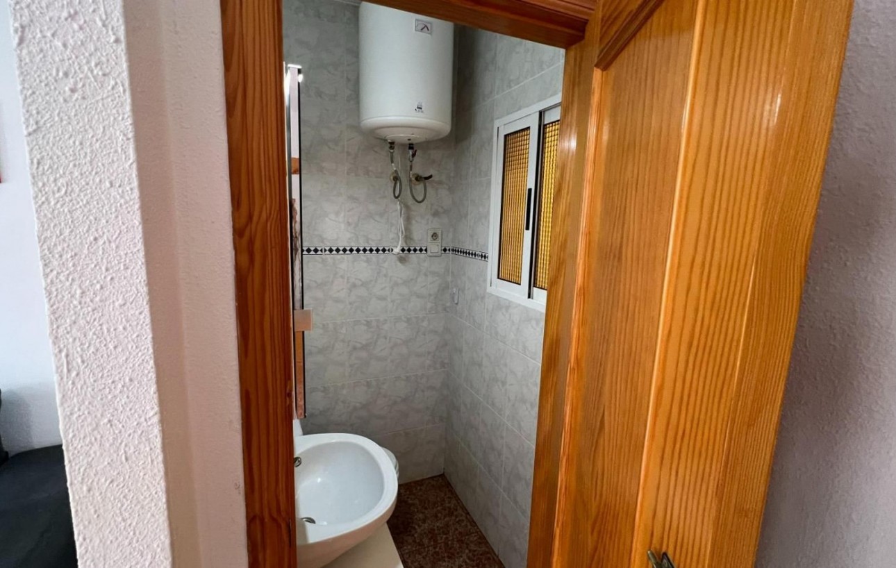 Venta - Bungalow - Torrevieja - Torretas