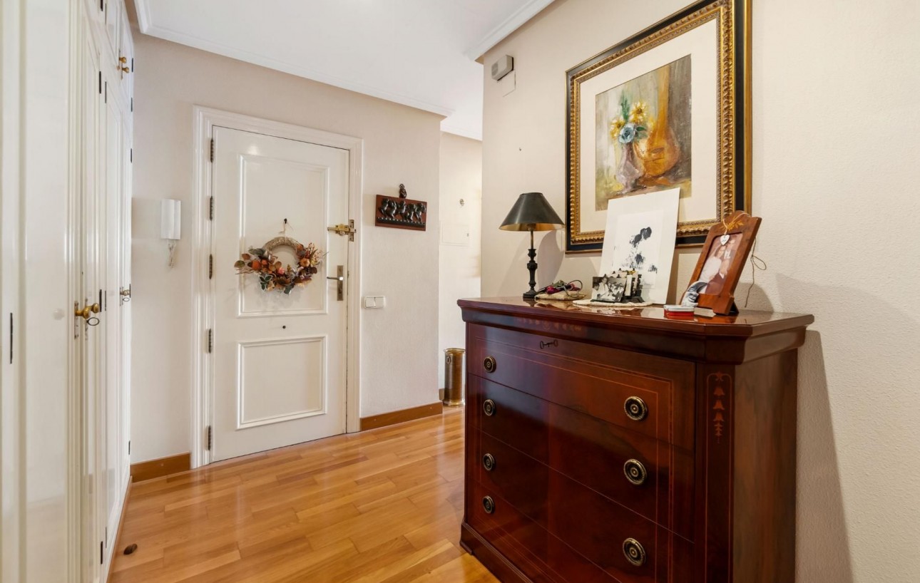 Resale - Lägenhet - Torrevieja - torrevieja