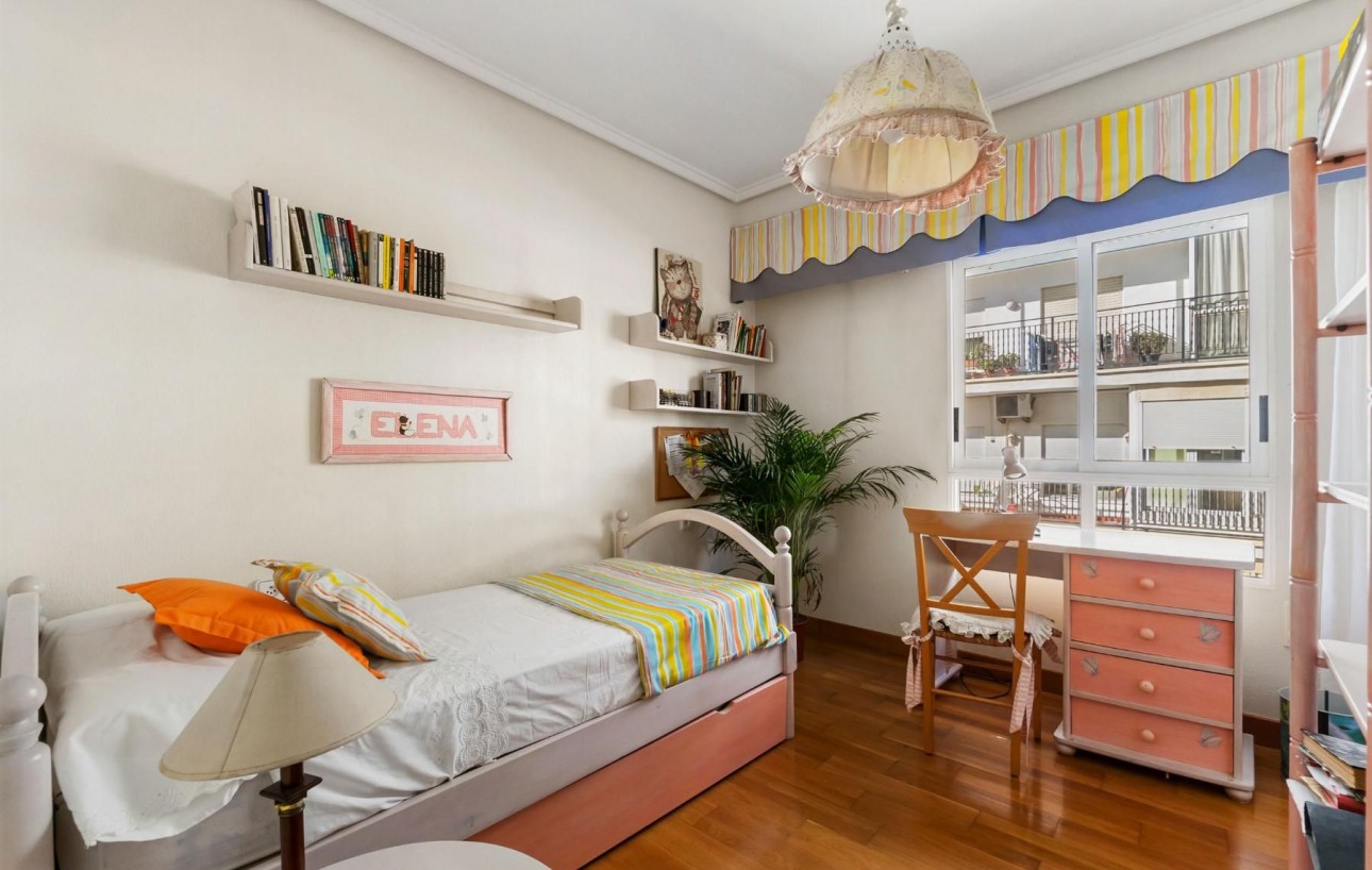 Resale - Lägenhet - Torrevieja - torrevieja