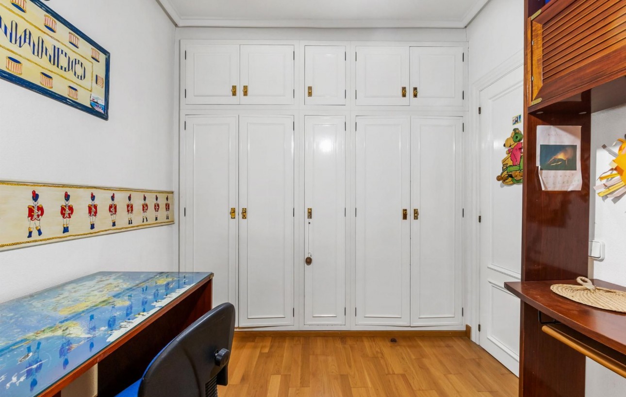 Resale - Lägenhet - Torrevieja - torrevieja