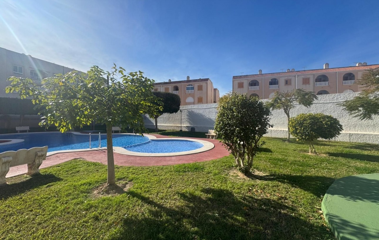 Venta - Apartamento - Torrevieja - Acequion