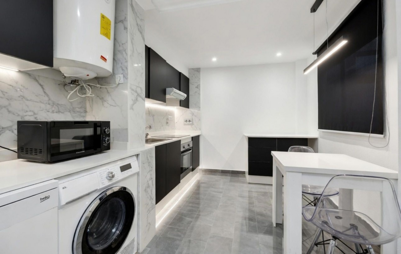 Resale - Lägenhet - Torrevieja - torrevieja