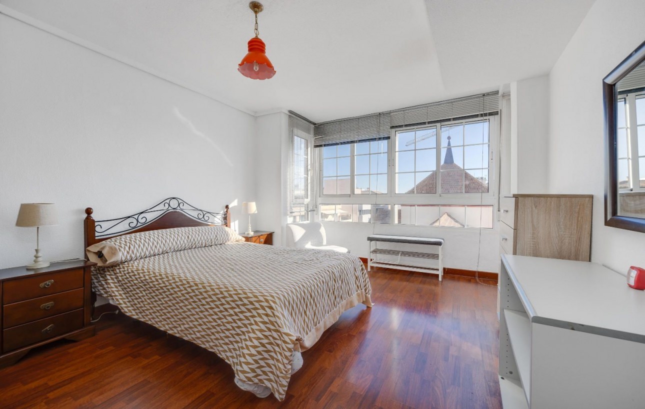 Resale - Lägenhet - Torrevieja - torrevieja