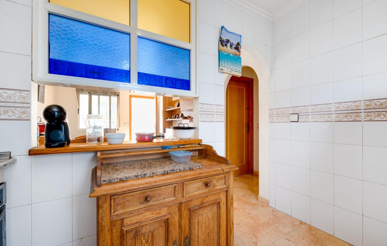 Venta - Chalet - Torrevieja - El limonar