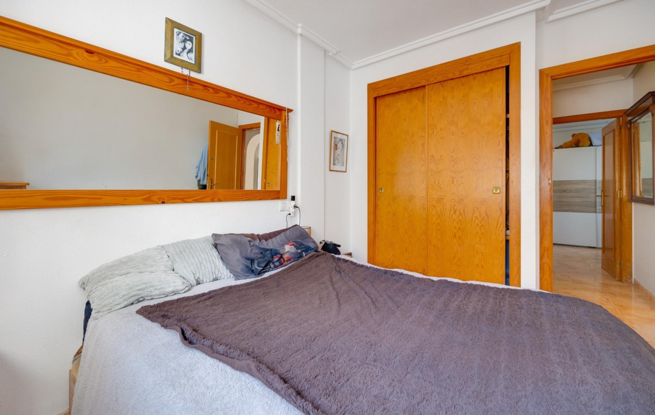 Venta - Chalet - Torrevieja - El limonar