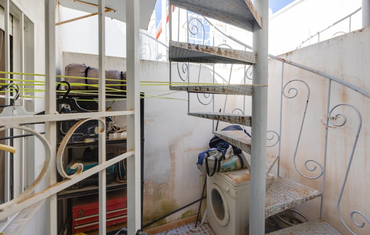 Venta - Chalet - Torrevieja - El limonar