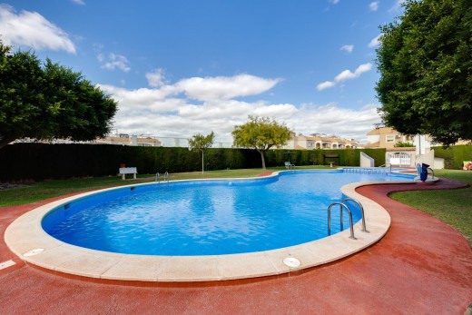 Venta - Chalet - Torrevieja - El limonar