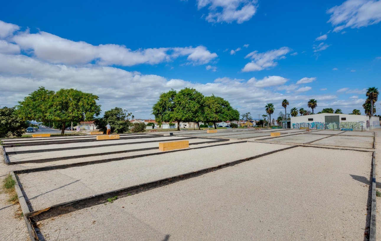 Venta - Chalet - Torrevieja - El limonar