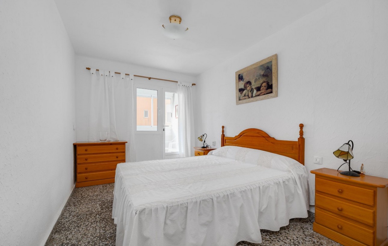 Sale - Apartment - Torrevieja - La Mata