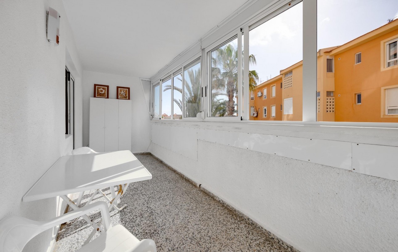 Sale - Apartment - Torrevieja - La Mata