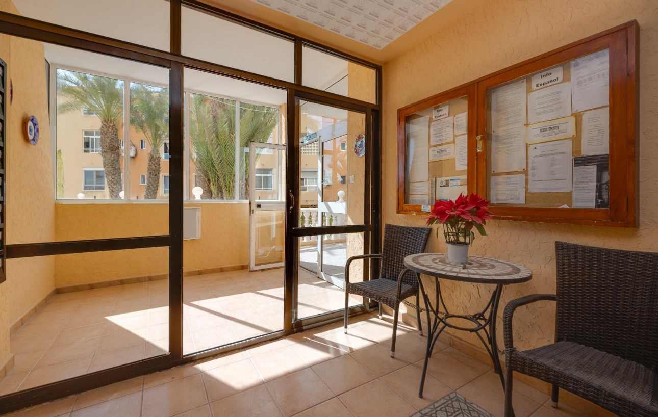 Sale - Apartment - Torrevieja - La Mata