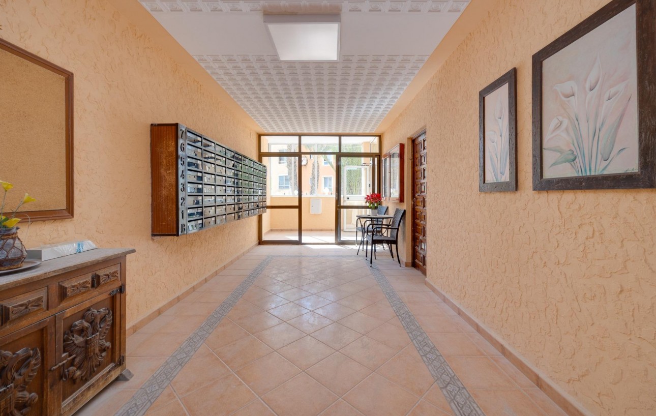 Sale - Apartment - Torrevieja - La Mata