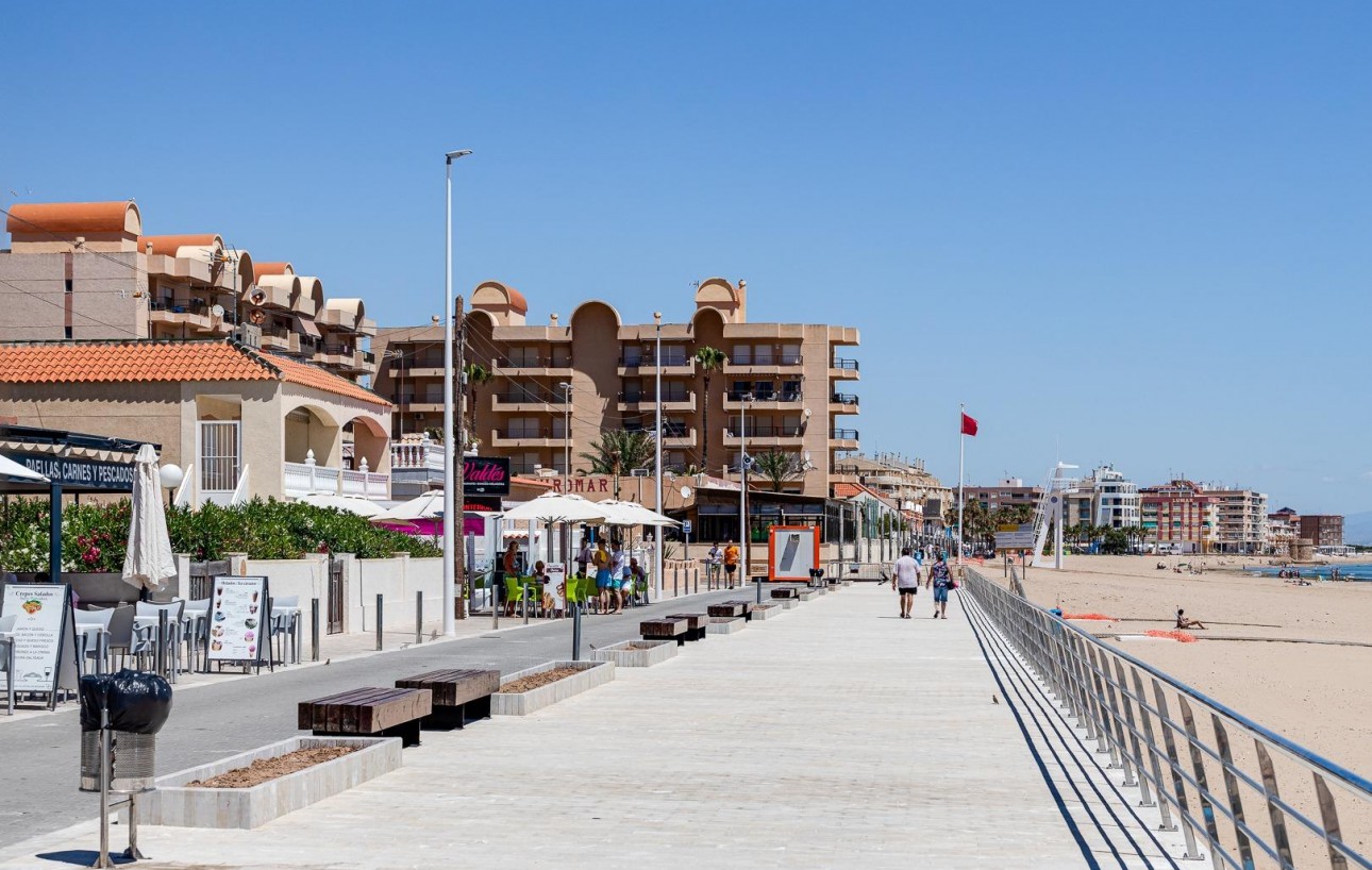 Sale - Apartment - Torrevieja - La Mata
