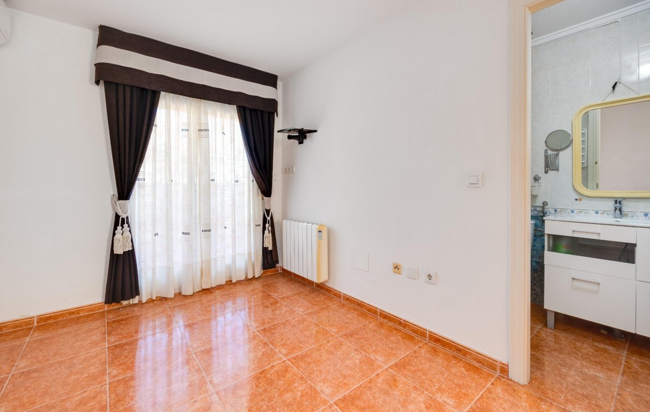 Sale - Penthouse - Torrevieja - Playa de los locos