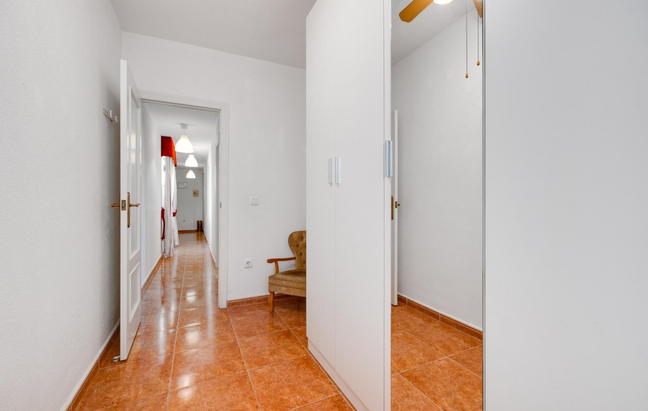 Sale - Penthouse - Torrevieja - Playa de los locos