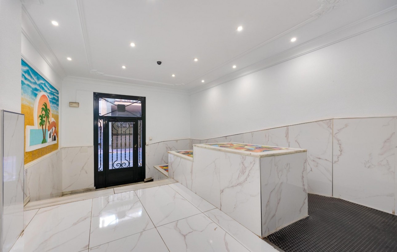 Sale - Penthouse - Torrevieja - Playa de los locos