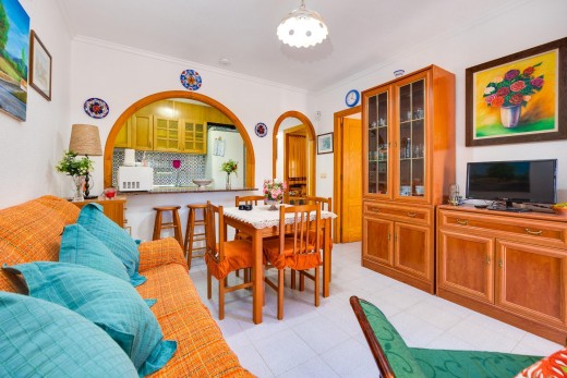 Sale - Chalet - Torrevieja - La Mata