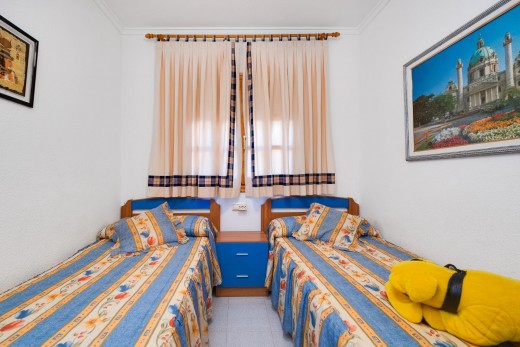 Sale - Chalet - Torrevieja - La Mata