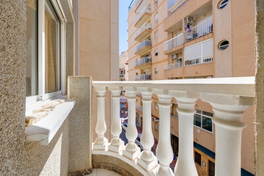 Sale - Apartment - Torrevieja - Playa de los locos