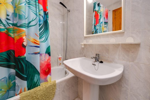 Sale - Apartment - Torrevieja - Playa de los locos