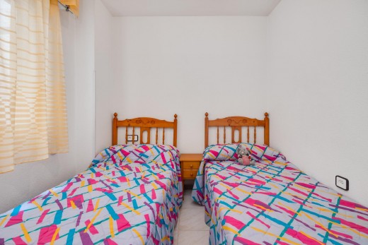 Sale - Apartment - Torrevieja - Playa de los locos