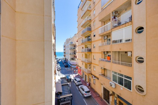 Sale - Apartment - Torrevieja - Playa de los locos