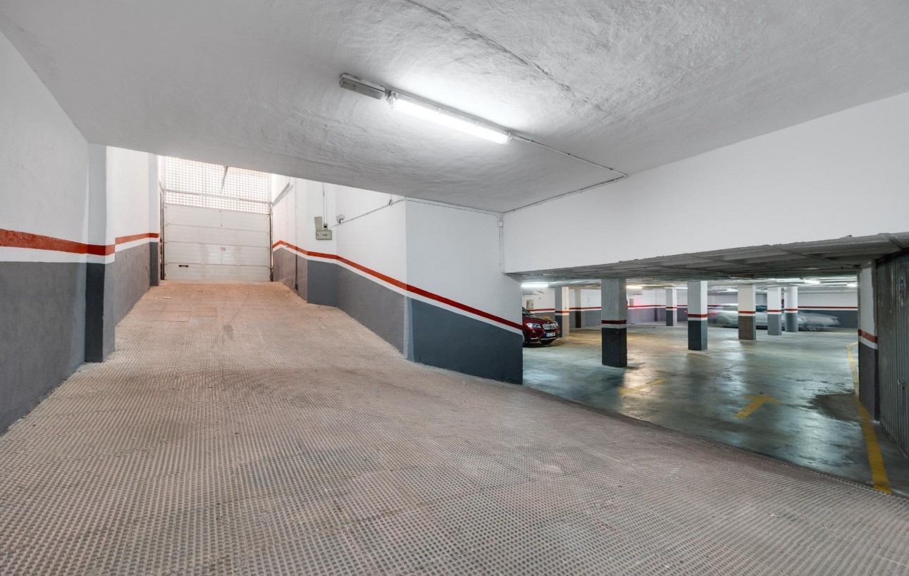 Sale - Apartment - Torrevieja - Playa de los locos