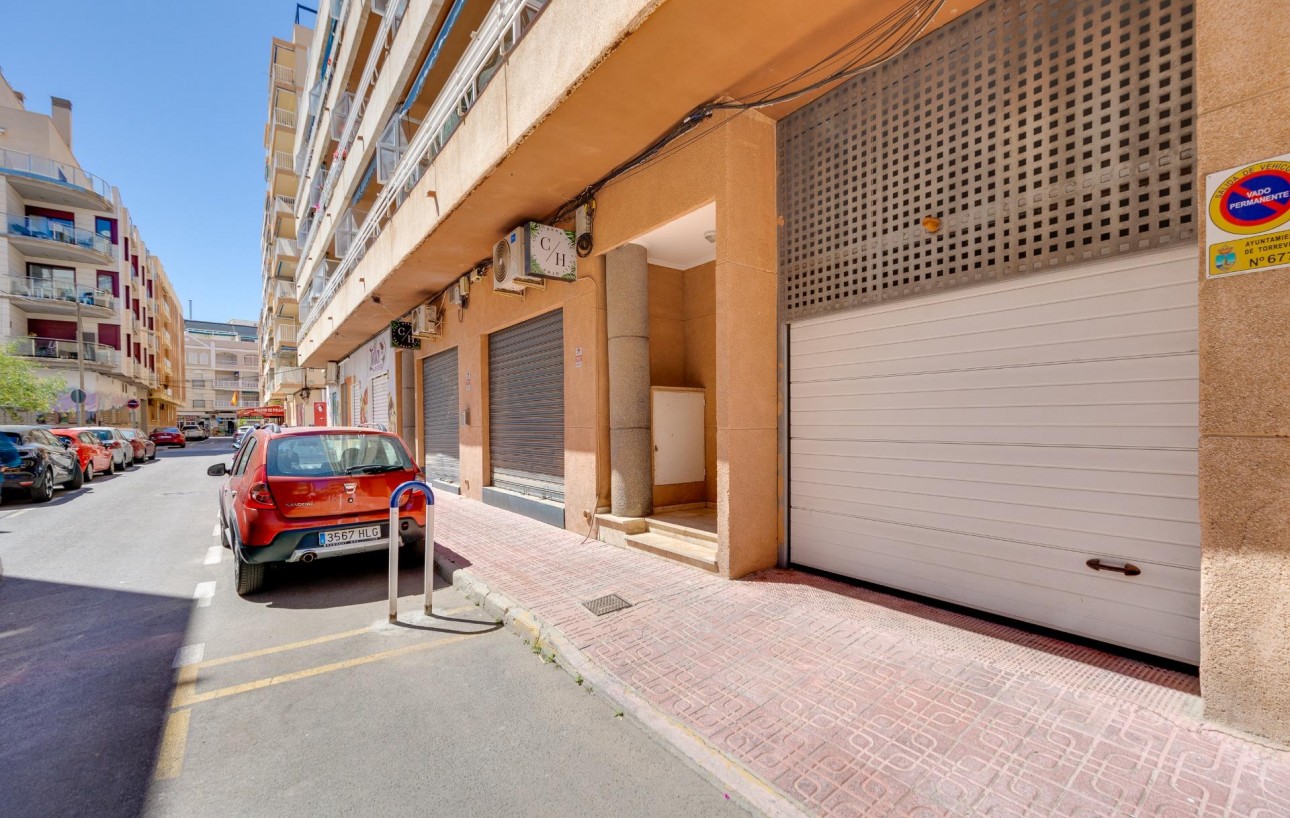 Sale - Apartment - Torrevieja - Playa de los locos