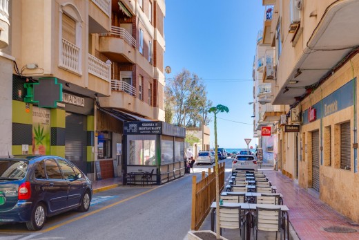 Sale - Apartment - Torrevieja - Playa de los locos