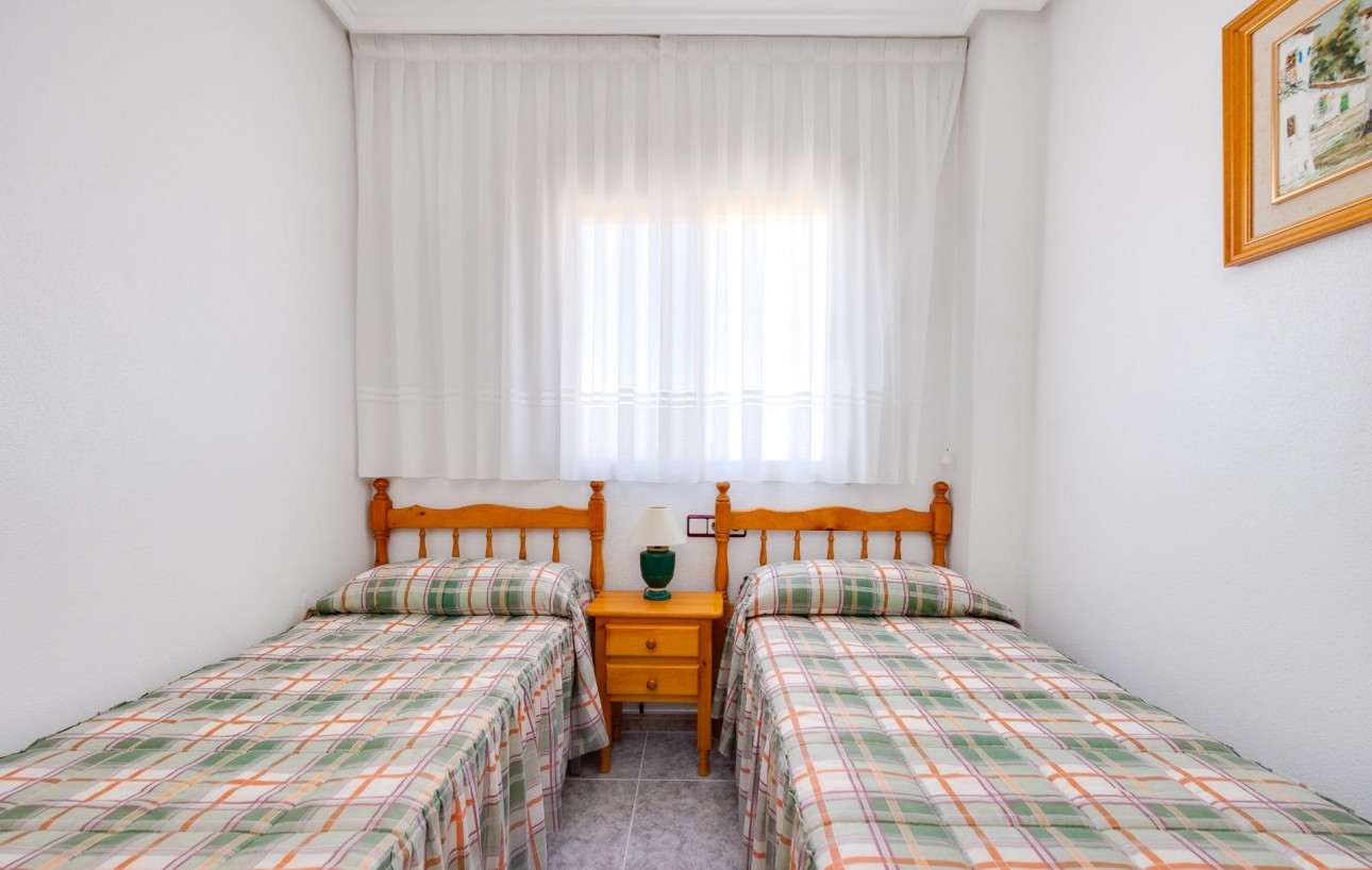 Sale - Apartment - Torrevieja - Nueva Torrevieja