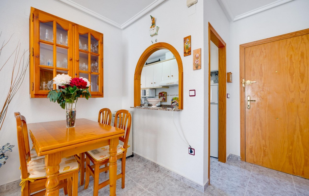 Sale - Apartment - Torrevieja - Nueva Torrevieja