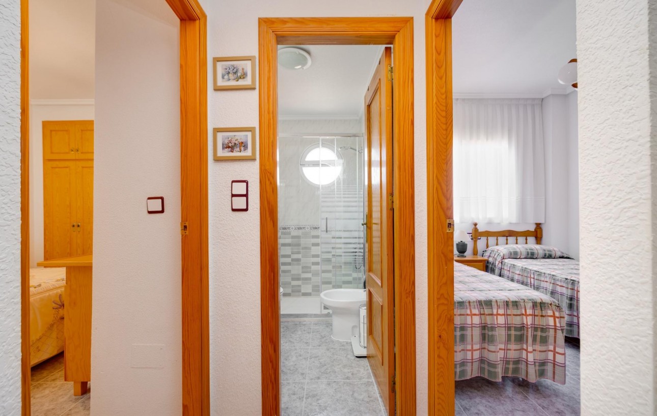 Sale - Apartment - Torrevieja - Nueva Torrevieja