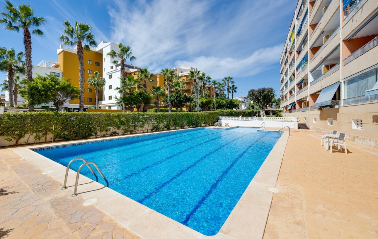 Sale - Apartment - Torrevieja - Punta prima