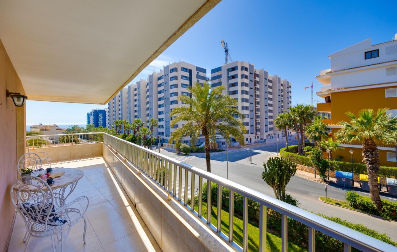 Sale - Apartment - Torrevieja - Punta prima