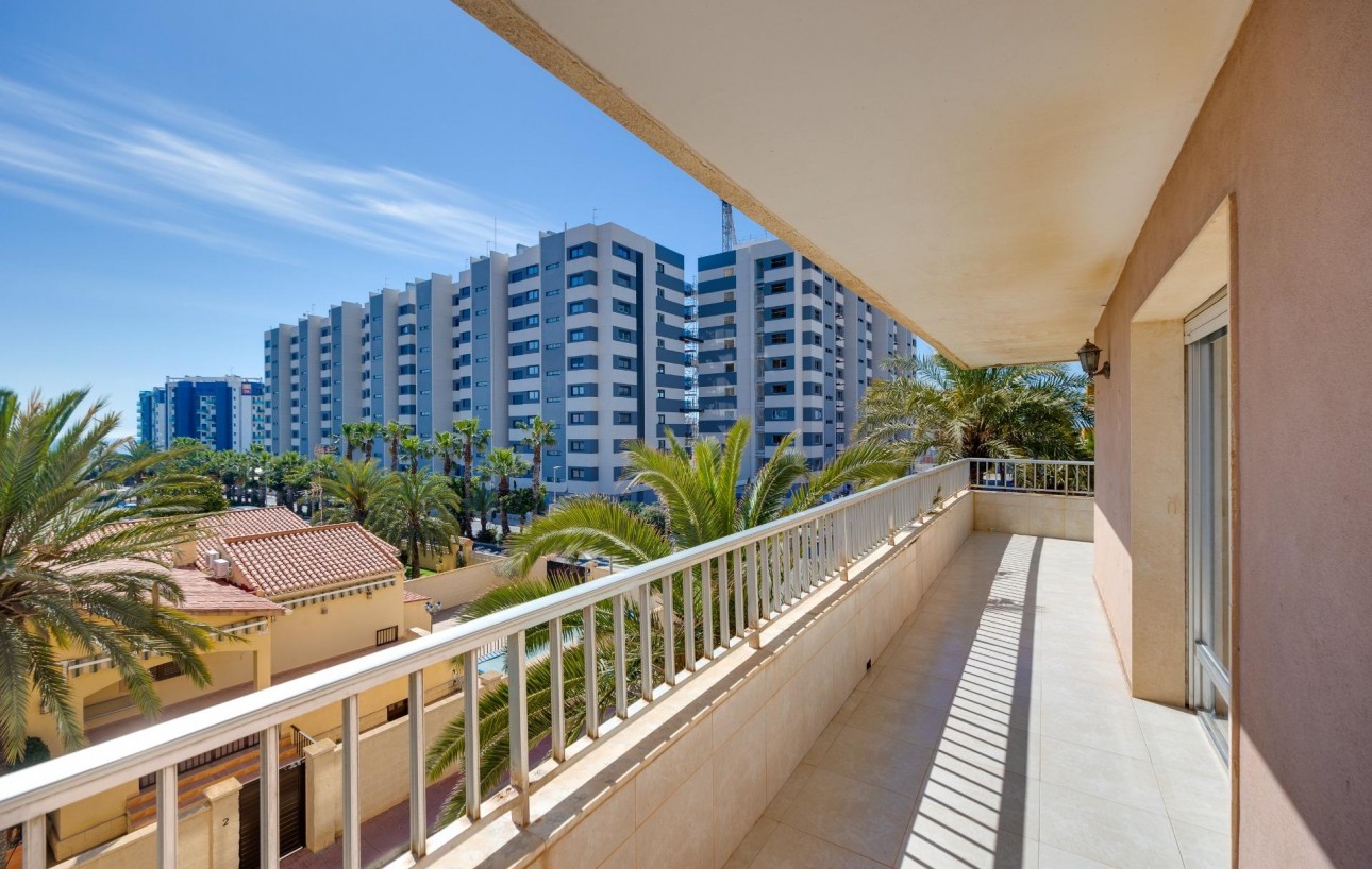 Sale - Apartment - Torrevieja - Punta prima