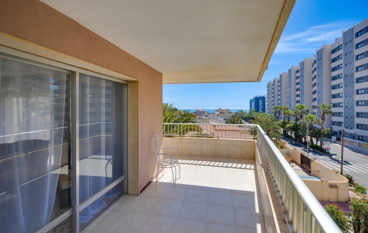 Sale - Apartment - Torrevieja - Punta prima