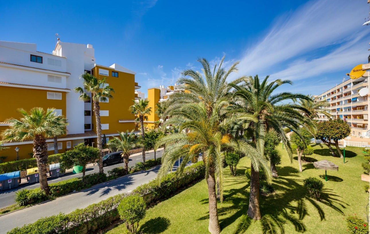 Sale - Apartment - Torrevieja - Punta prima