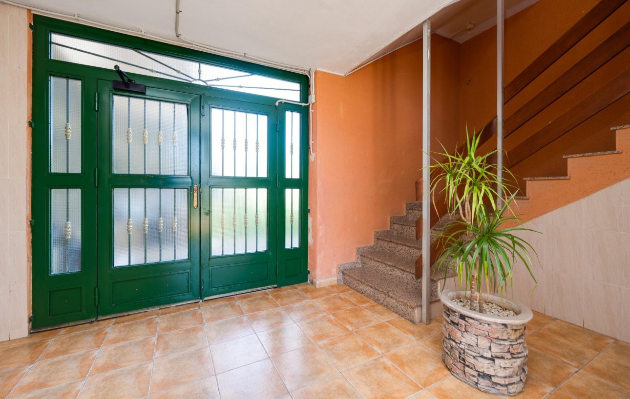 Sale - Apartment - Torrevieja - Punta prima