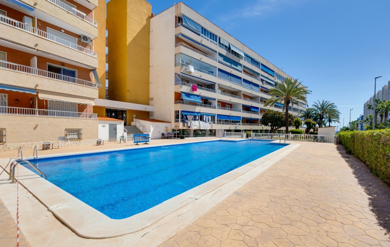 Sale - Apartment - Torrevieja - Punta prima