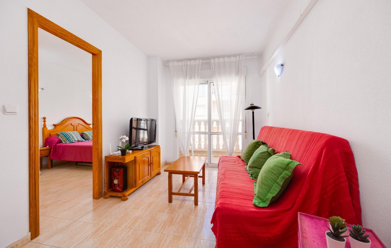 Venta - Apartamento - Torrevieja - Estacion de autobuses