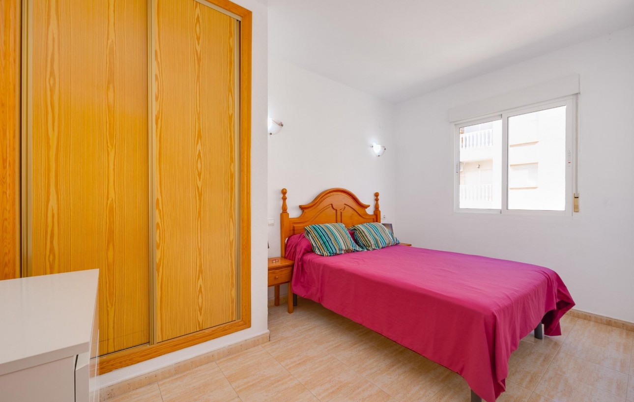 Venta - Apartamento - Torrevieja - Estacion de autobuses