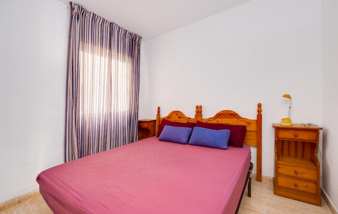 Venta - Apartamento - Torrevieja - Estacion de autobuses